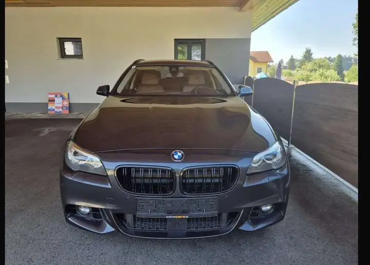 BMW 5 Series 2016 photo 3