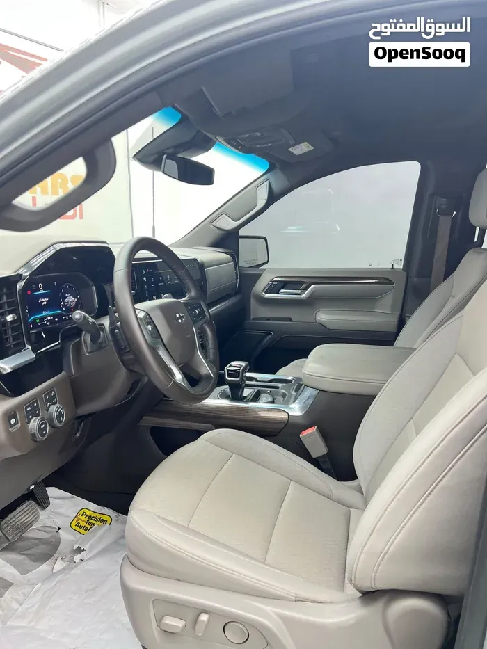 Chevrolet Silverado 2024 photo 4