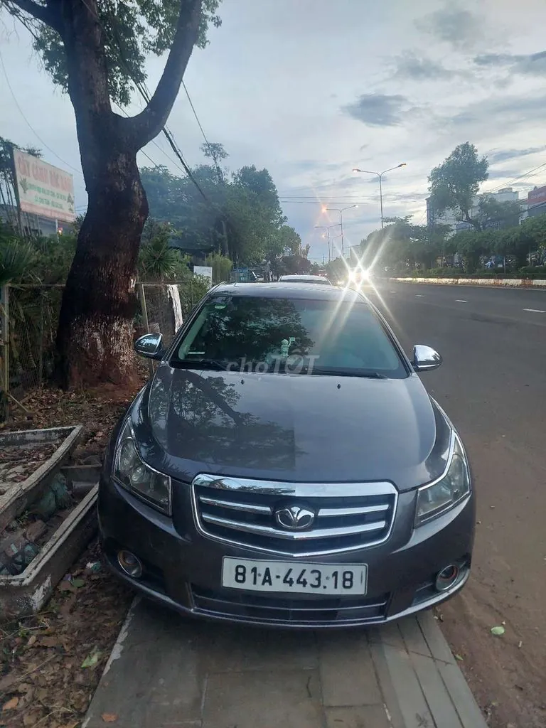 Daewoo Lacetti 2010 photo 3