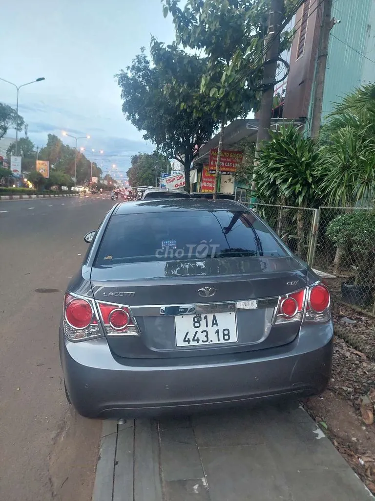 Daewoo Lacetti 2010 photo 4