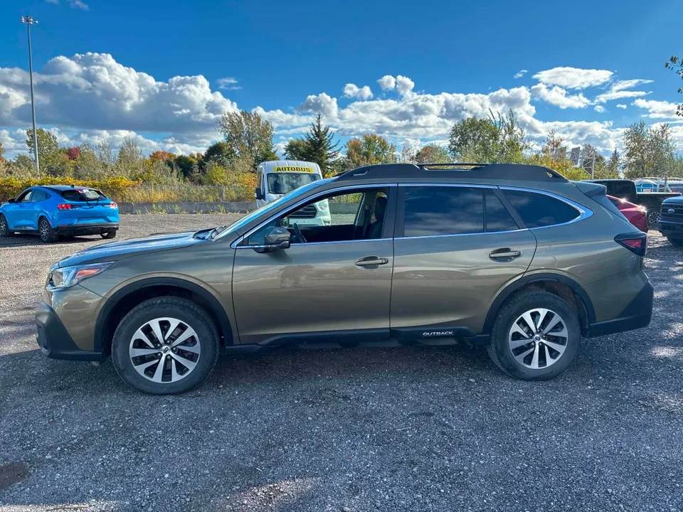 Subaru Outback 2022 photo 2