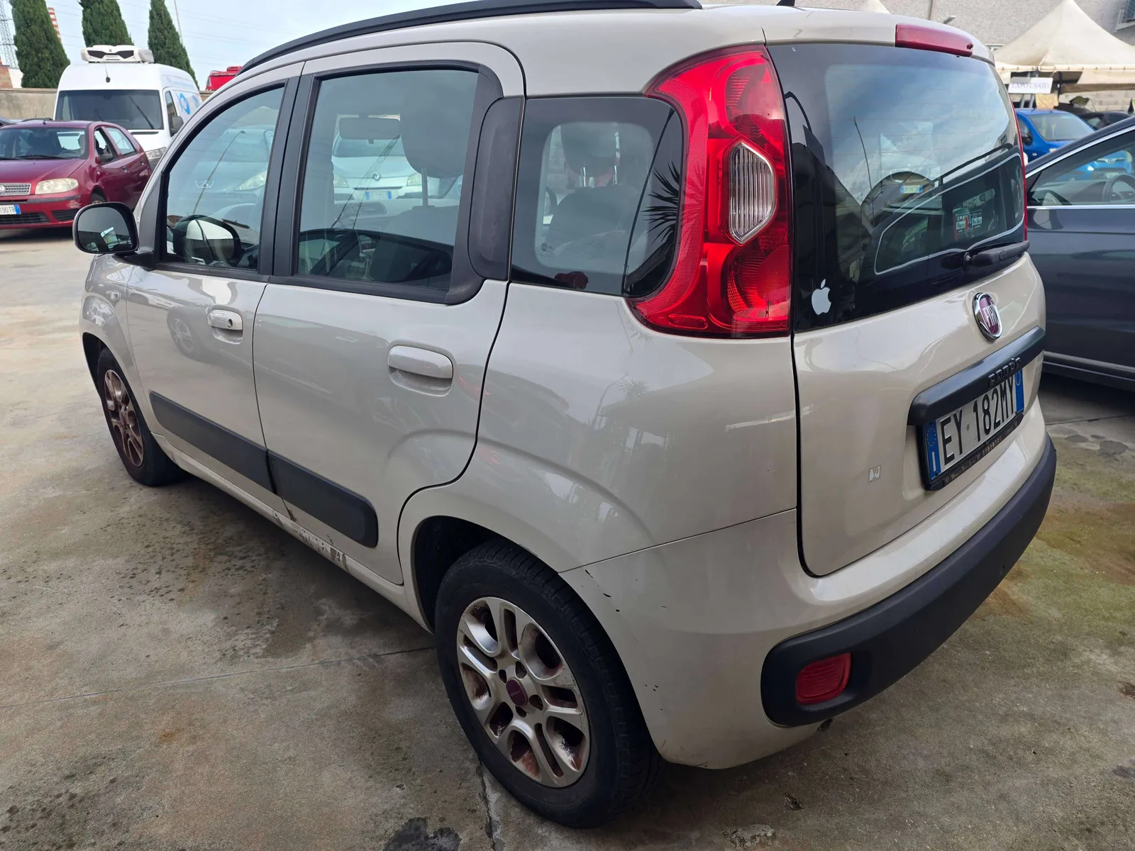 Fiat Panda 2015 photo 2