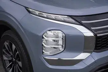 Mitsubishi Outlander 2026 photo 5