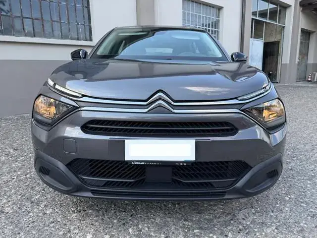 Citroen C4 2024 photo 2