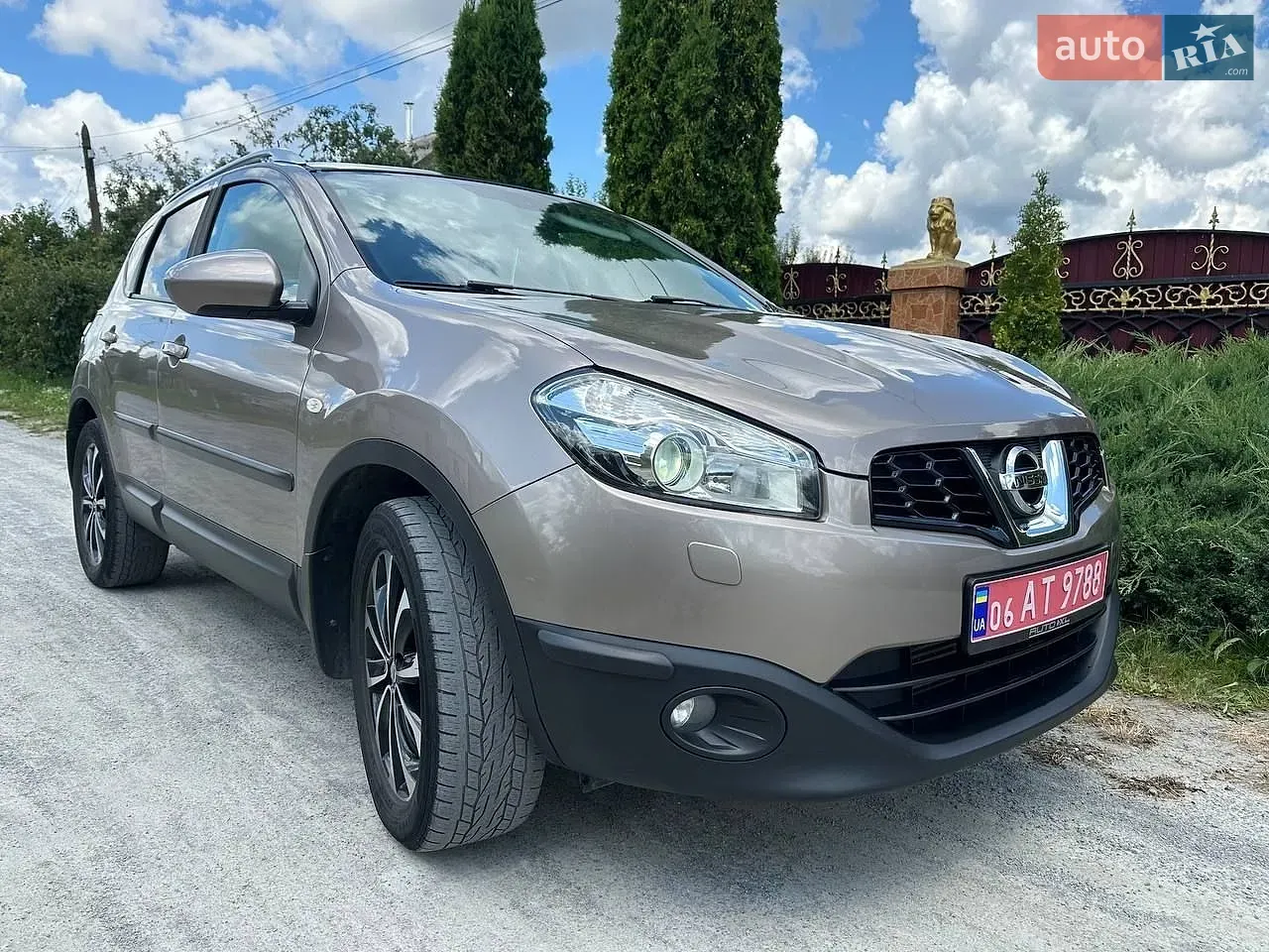 Nissan Qashqai 2010 photo 3