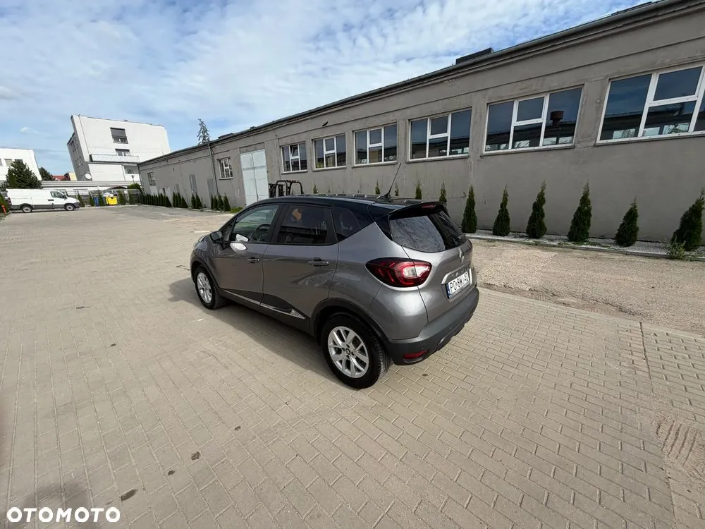Renault Captur 2019 photo 2