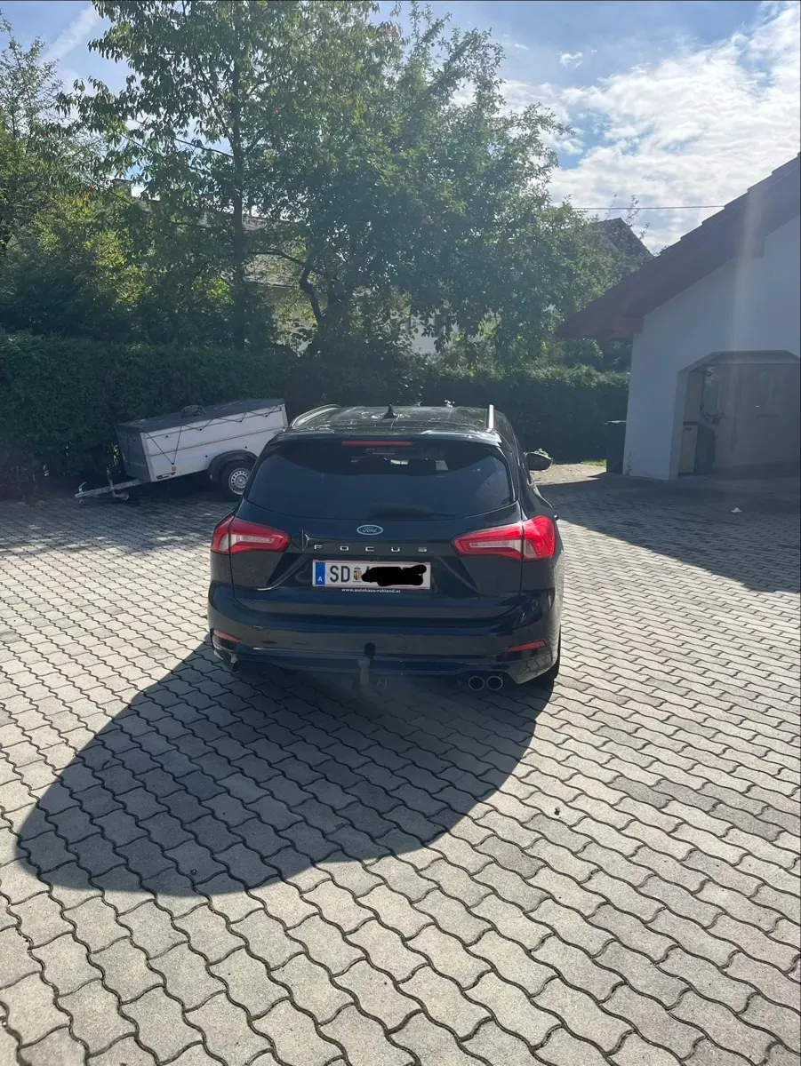 Ford Focus 2019 photo 3