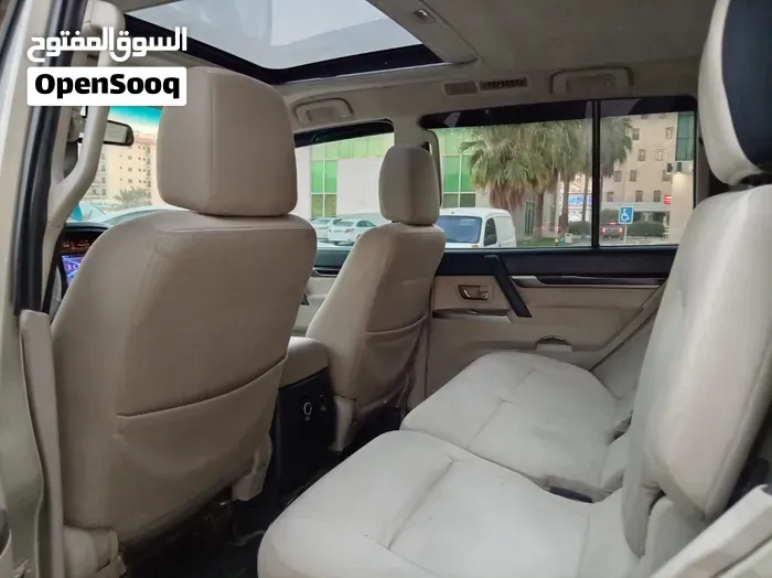 Mitsubishi Pajero 2014 photo 3