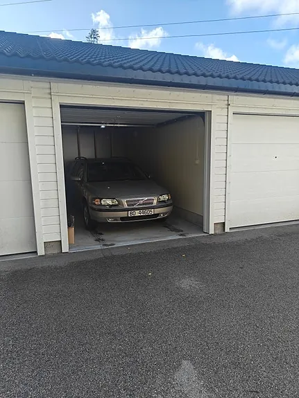 Volvo V70 2004 photo 2