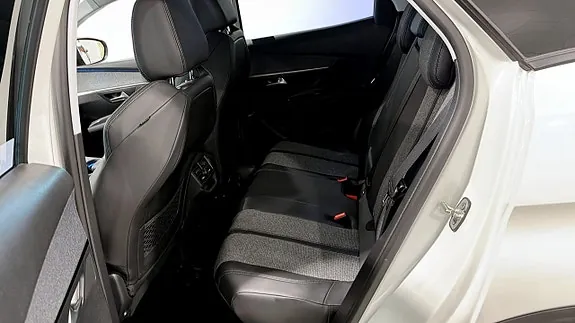 Peugeot 3008 2018 photo 5