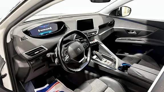 Peugeot 3008 2018 photo 4