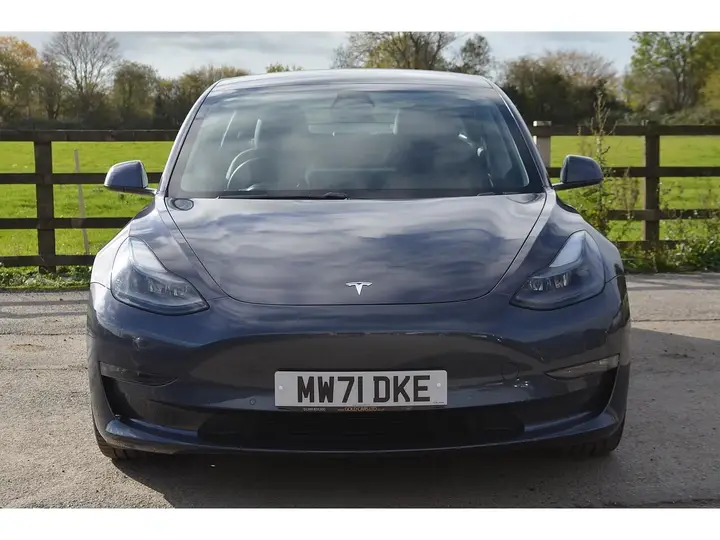 Tesla Model 3 2021 photo 5