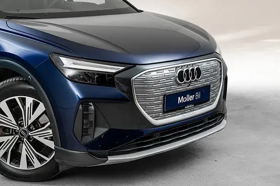 Audi Q4 E-Tron 2023 photo 3