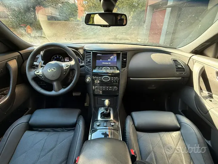 Infiniti Qx70 2015 photo 4
