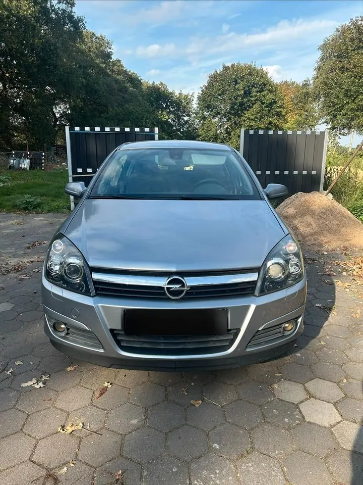 Opel Astra H