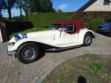 Jaguar Panther J72