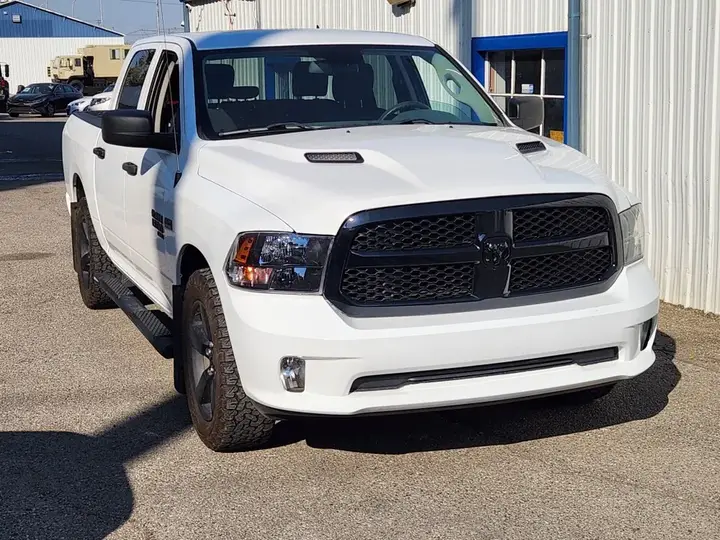 Ram 1500 2019 photo 2