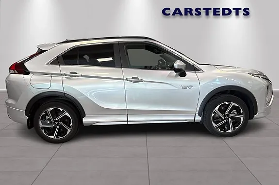 Mitsubishi Eclipse Cross 2021 photo 2