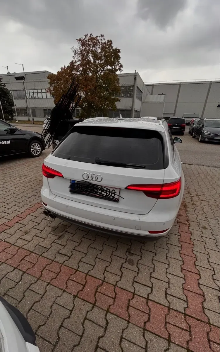 Audi A4 2016 photo 3