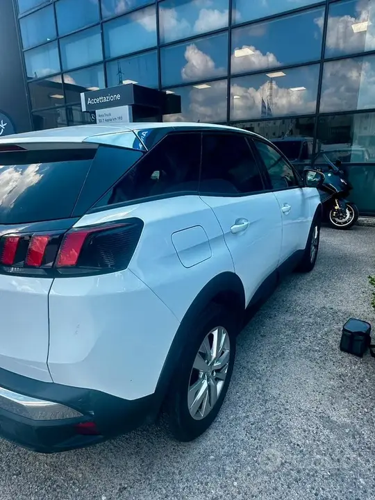 Peugeot 3008 2024 photo 3