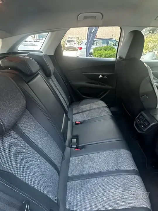 Peugeot 3008 2024 photo 5