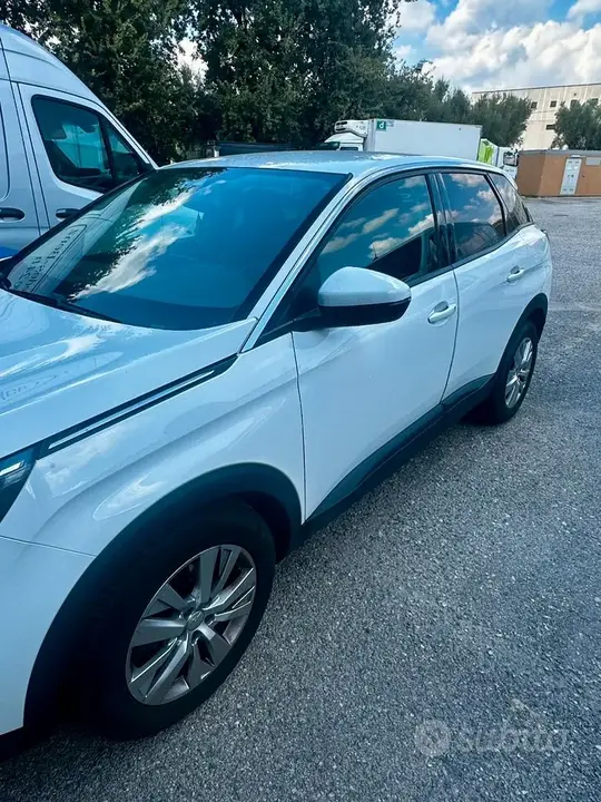 Peugeot 3008 2024 photo 4