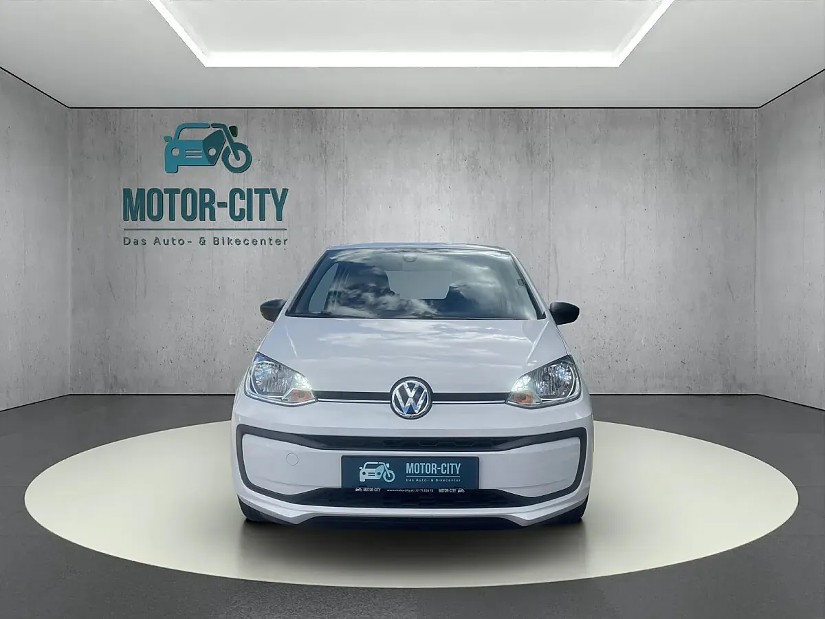 Volkswagen Up 2018 photo 2