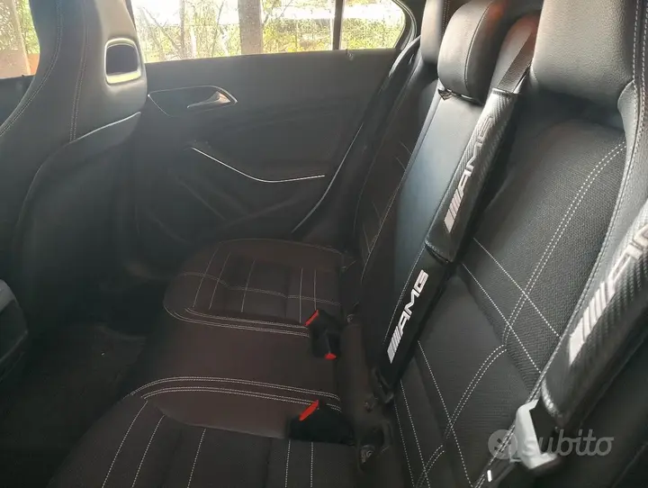 Mercedes-Benz A 2014 photo 3