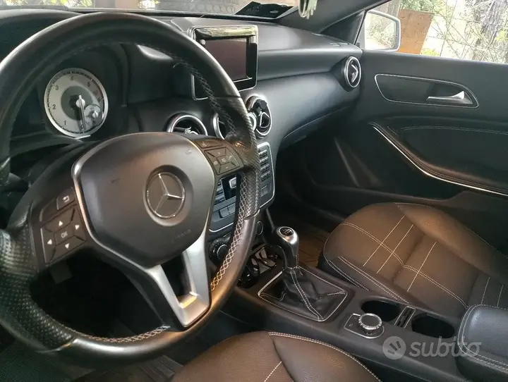 Mercedes-Benz A