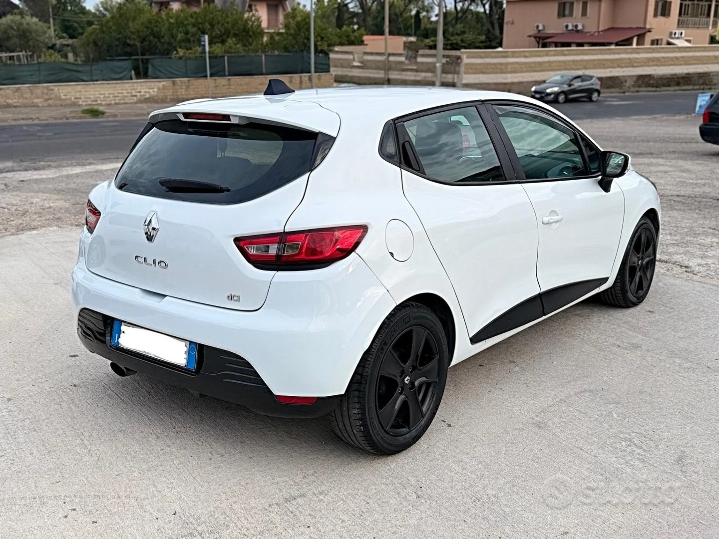 Renault Clio 2014 photo 3
