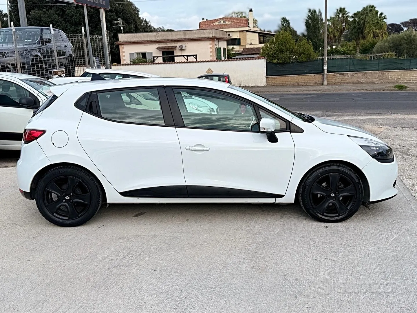 Renault Clio 2014 photo 5