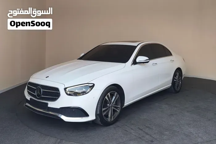 Mercedes-Benz E-Class 2023 photo 3