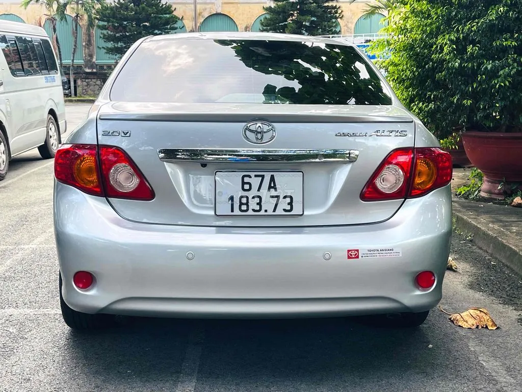 Toyota Corolla Altis 2010 photo 4