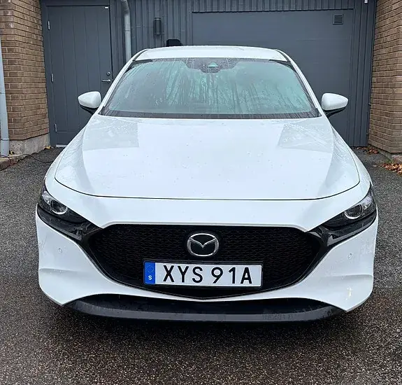 Mazda 3 2019 photo 2