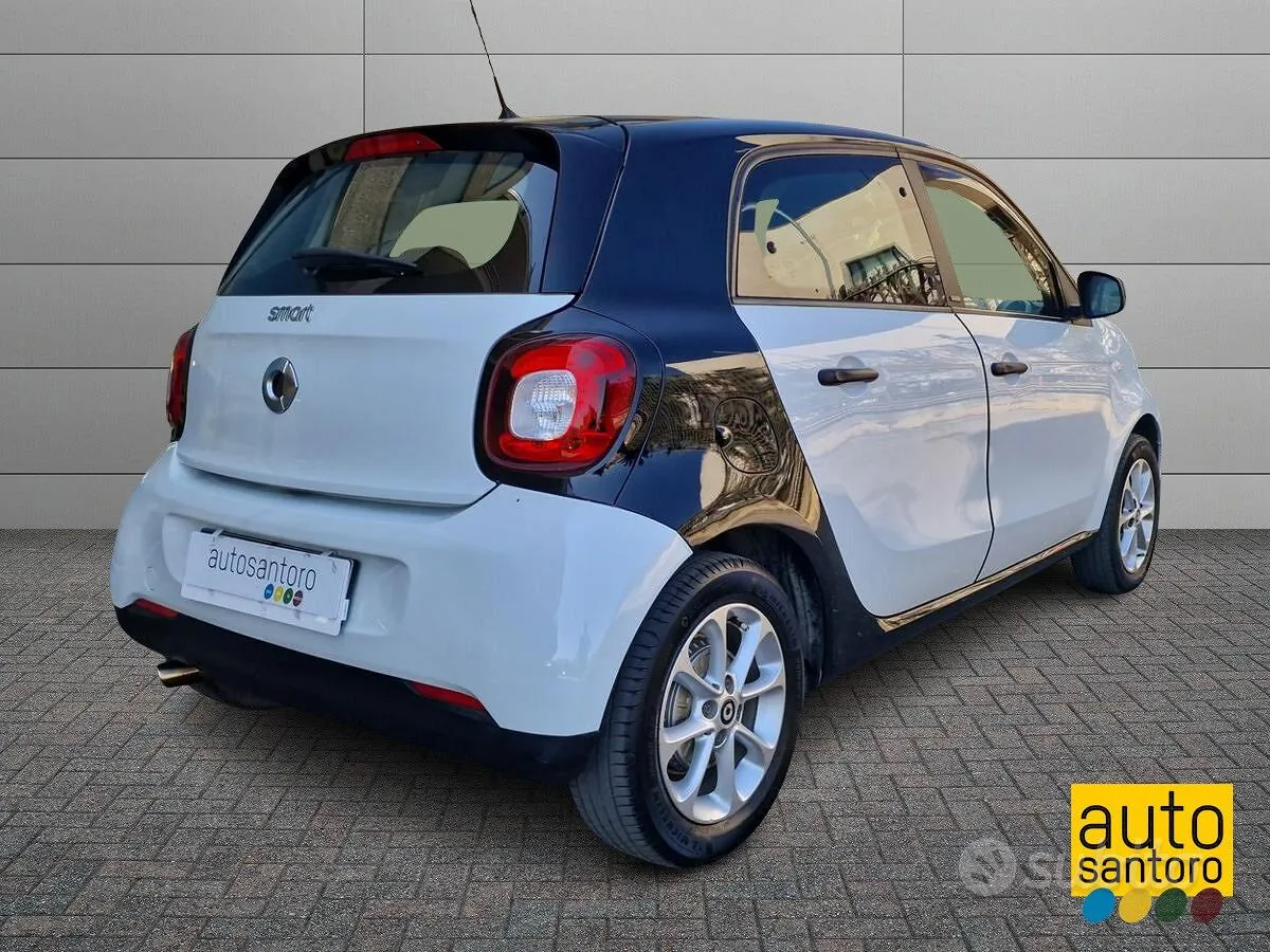 Smart Forfour 2018 photo 3