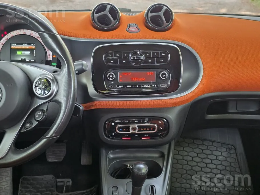 Smart Fortwo 2017 photo 5