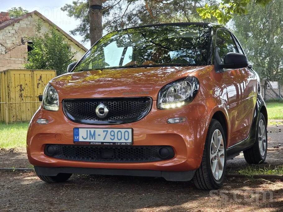 Smart Fortwo 2017 photo 2