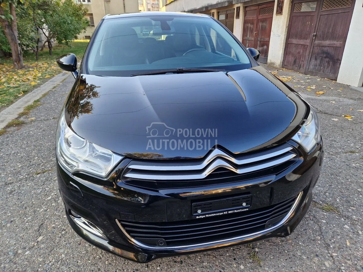 Citroen C4 2013 photo 4