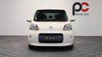 Toyota Porte 2013 photo 3