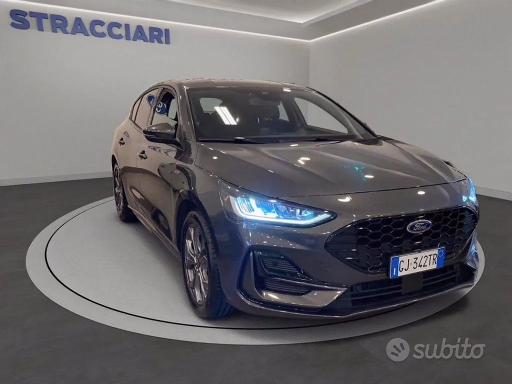 Ford Focus 2022 photo 3