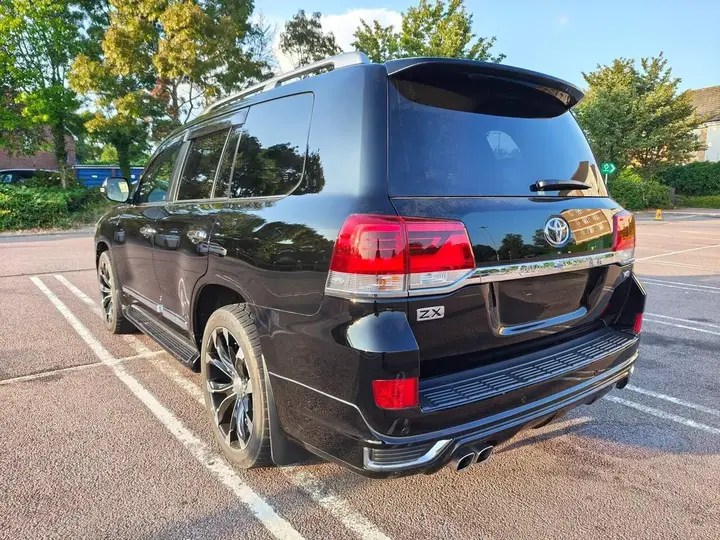 Toyota Land Cruiser 2026 photo 4