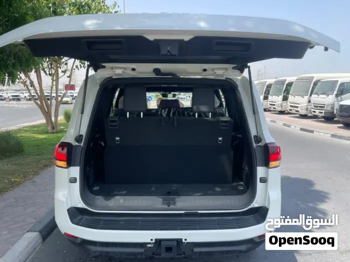 Toyota Land Cruiser 2026 photo 4