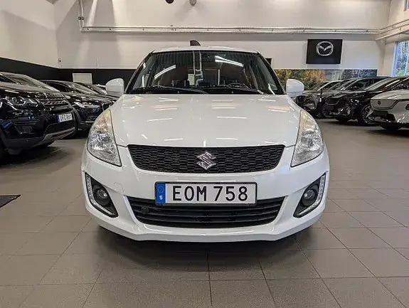Suzuki Swift 2015 photo 3
