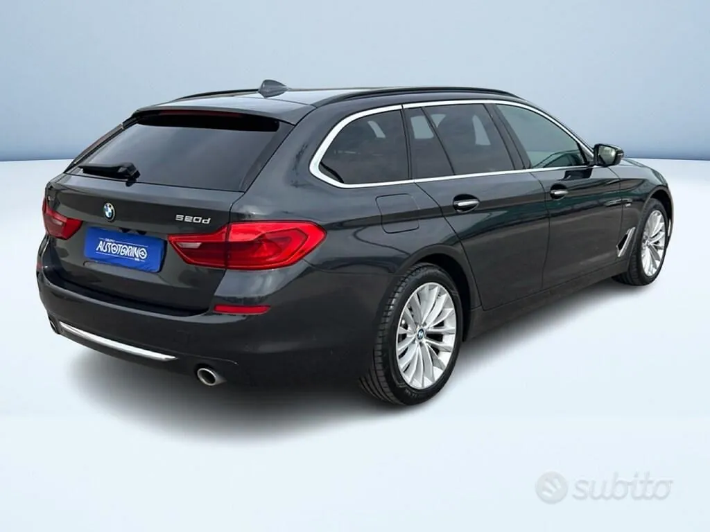 BMW 5 Series 2018 photo 5