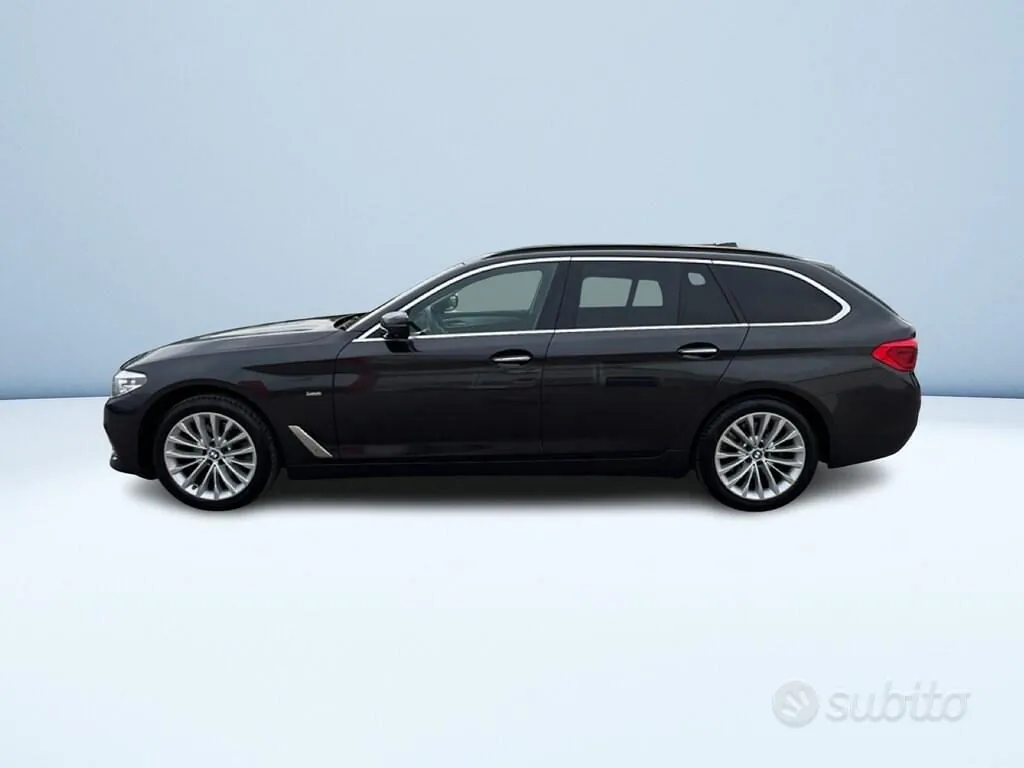 BMW 5 Series 2018 photo 3