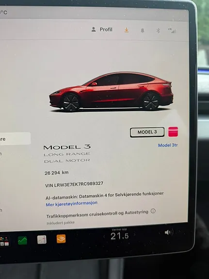 Tesla Model 3 2024 photo 2