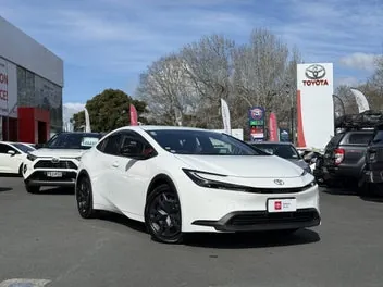 Toyota Prius 2025 photo 2