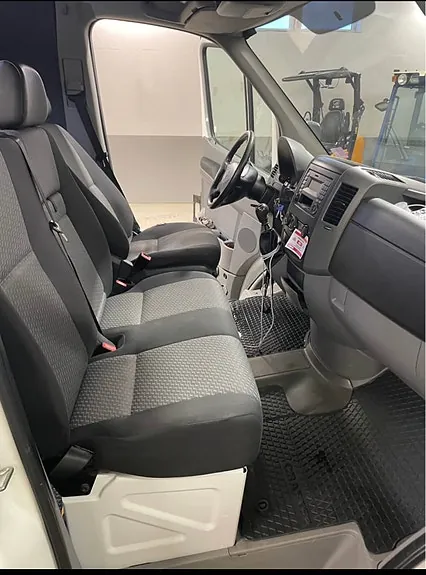 Volkswagen Crafter 35 2014 photo 3