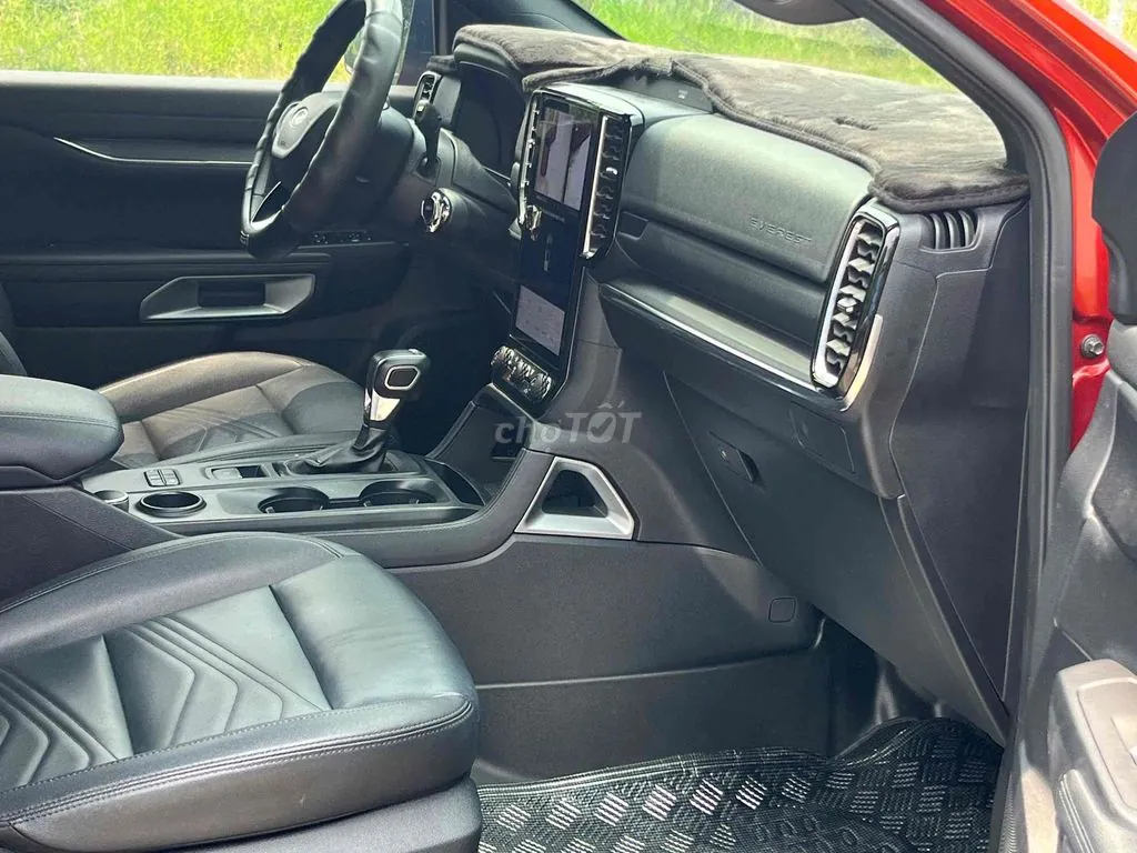 Ford Everest 2022 photo 5