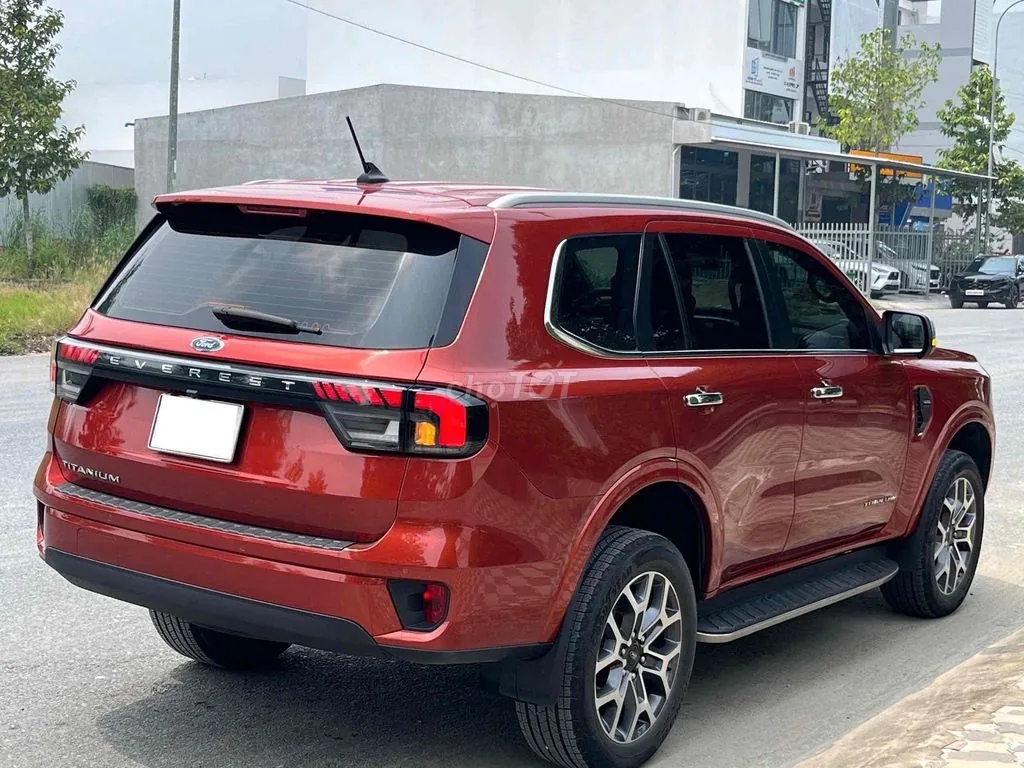Ford Everest 2022 photo 4